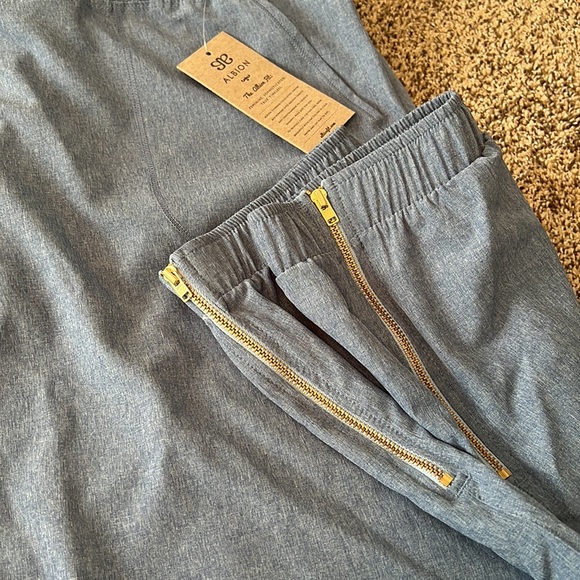 Albion ~ Light Blue Chambray Jetsetters - Picture 5 of 5